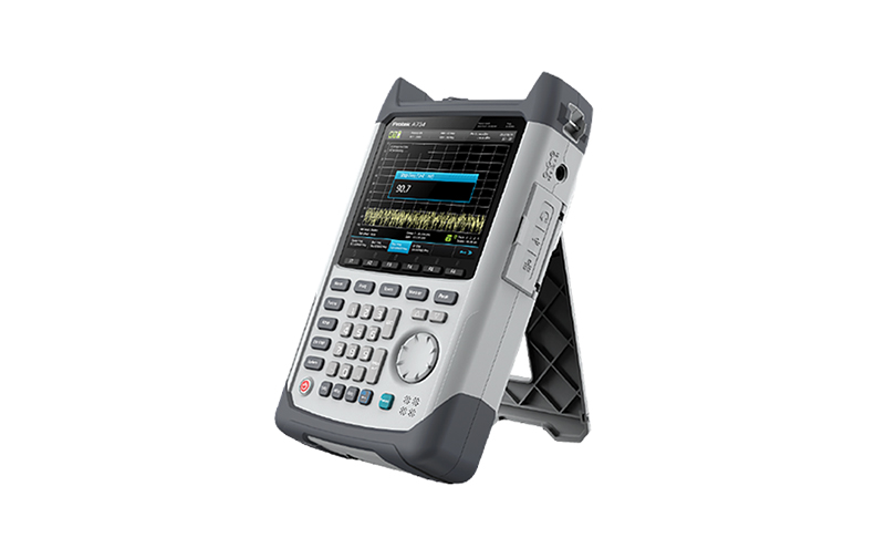Protek A734 100kHz-4.4GHz Handheld Spectrum Analyser